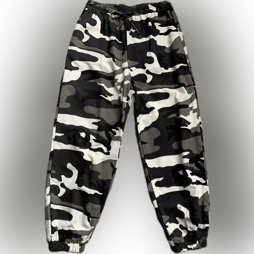 SHEIN ladies Camo High Rise elastic waist cotton pants Joggers | L